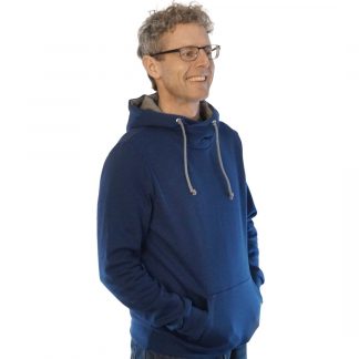 fair-fashion-hoodie-kapuzenpullover-bio-baumwolle-made-in-germany-nachhaltig-tiefseeblau