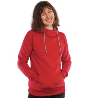 kirschrot_frauen_fair_fashion_hoodie_kapuzenpullover_nachhaltig_baumwolle