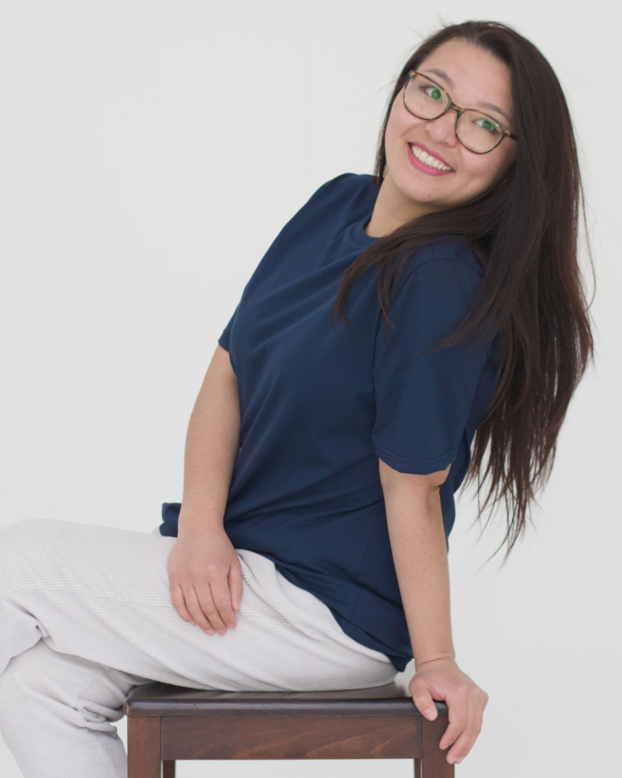 tshirt_relaxed_fit_bio_frau_marine_front03